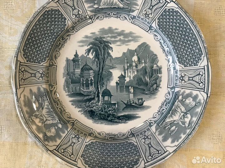Тарелка фарфор Англия