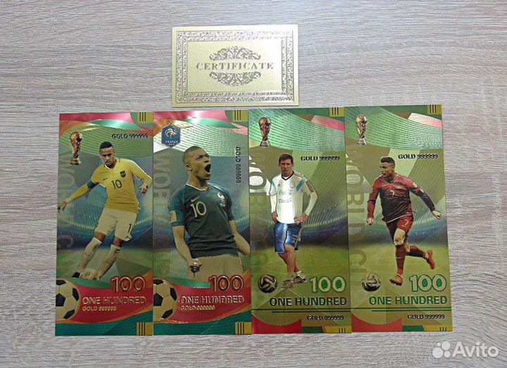 Набор из 4 банкнот Легенды мирового футбола UNC