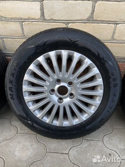 R15 Maxxis MA-1 195/65, PCD 4x108 DIA 63.4