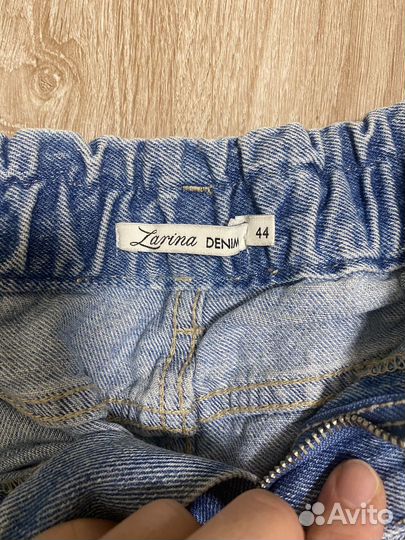 Джинсовые шорты