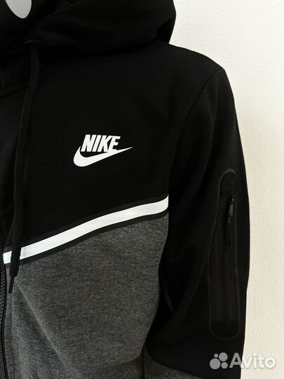 Костюм(худи и штаны) Nike Tech Fleece в наличии