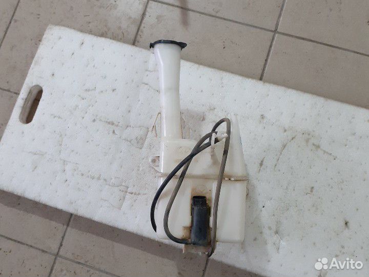 Бачок стеклоомывателя с маторчиком Lifan Solano