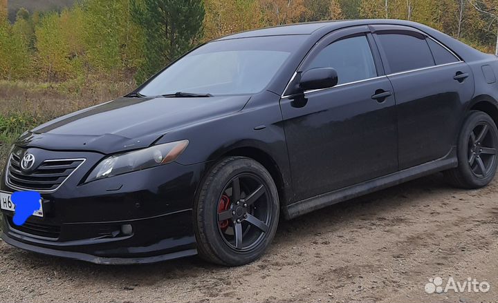 Обвес на toyota camry 40