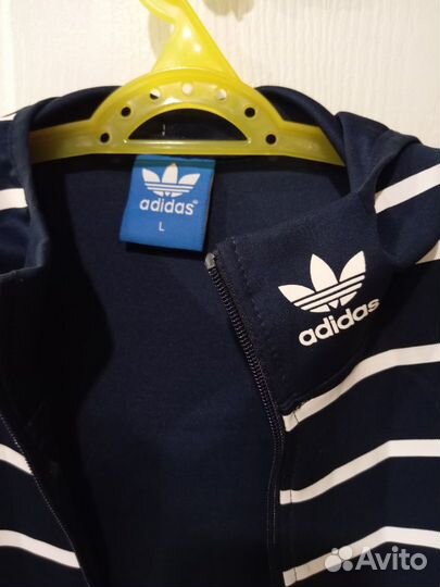 Женский спортивный костюм adidas 46 48