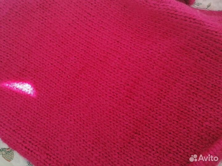 Капор и варежки женские