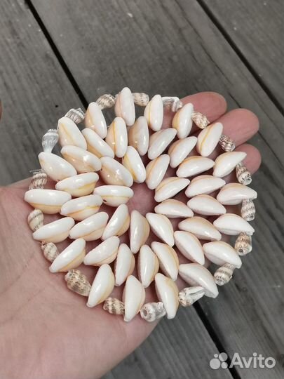 Подставка под чашку двусторонняя из ракушек