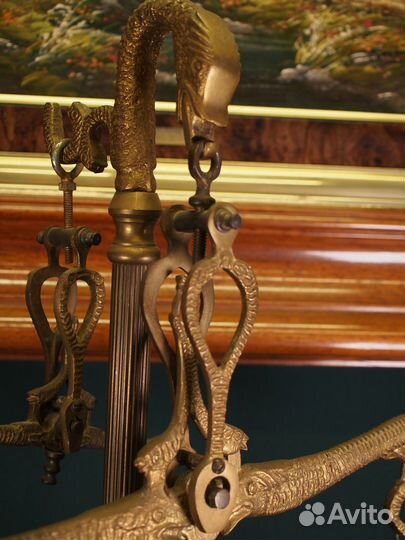 Весы бронзовые антикварные. Европа