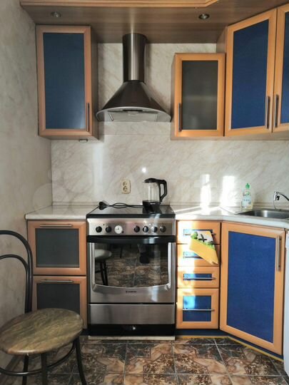 2-к. квартира, 60 м², 4/9 эт.