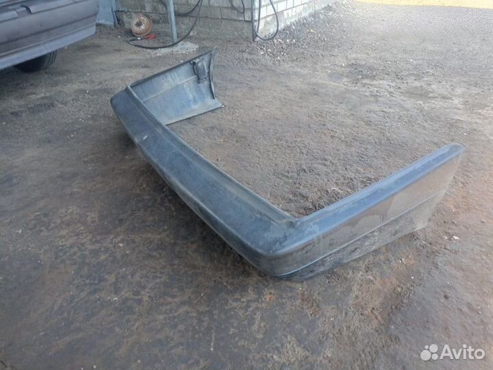 Бампер задний Volkswagen Jetta MK2