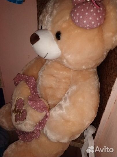 Плюшевый медведь