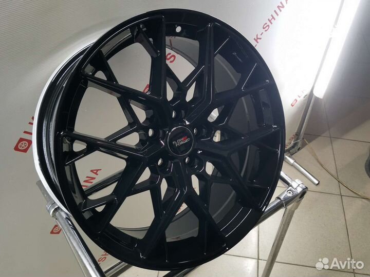 Диски VS533 R20 5x114.3 et35 d67.1 FB KIA TY mazda