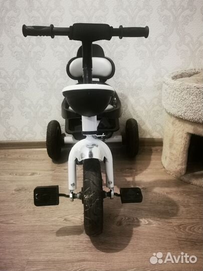 Детский трехколесный велосипед sundays