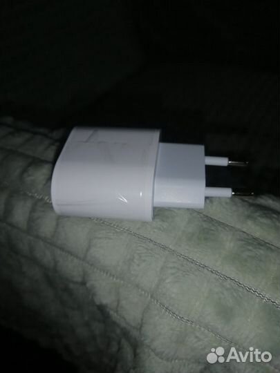 Зарядка для телефона без шнурка