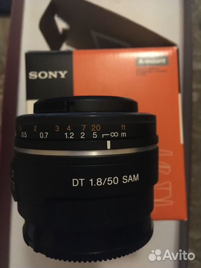 Объектив sony 50mm 1 8