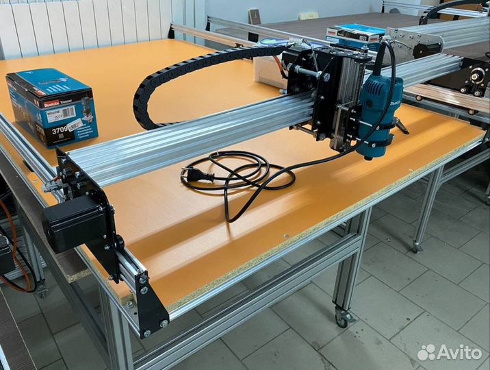 Фрезерный станок с чпу 650х650