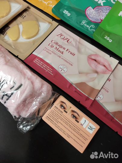 Подарочный набор 18 предметов (маски, патчи, гель)