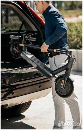 Электросамокат Xiaomi Mi Electric Scooter 3