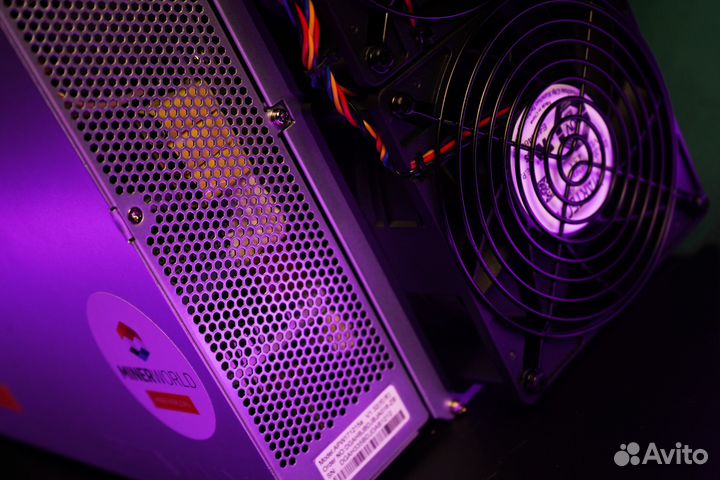 Майнер Antminer S21 PRO 234 новый