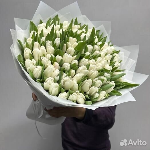 Букет Белые тюльпаны 151шт С доставкой