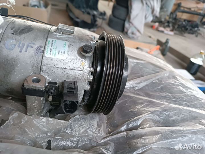 Компрессор кондиционера Hyundai Elantra MD