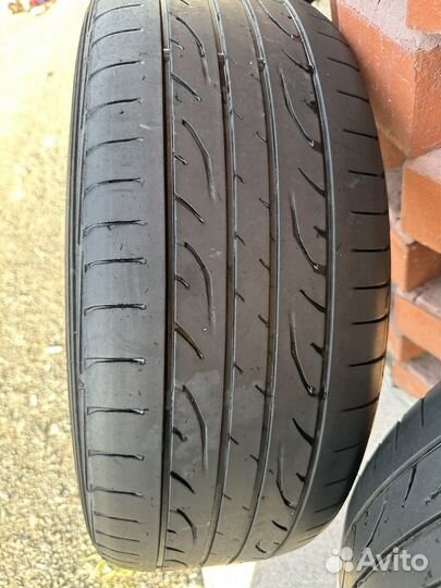 Dunlop SP Sport LM704 215/55 R17