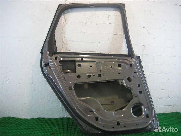 Дверь задняя левая Renault Scenic 2 (JM) 2004