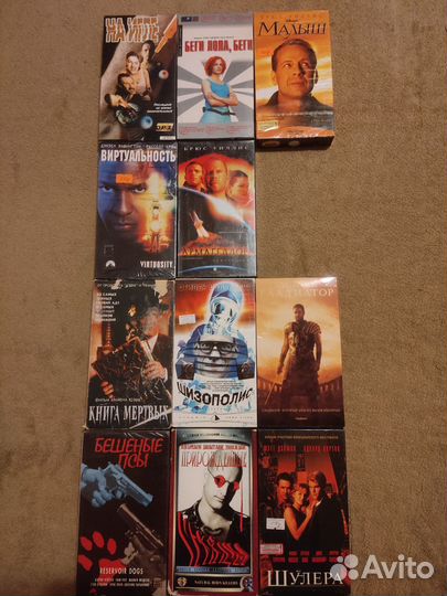 Видеокассеты с фильмами