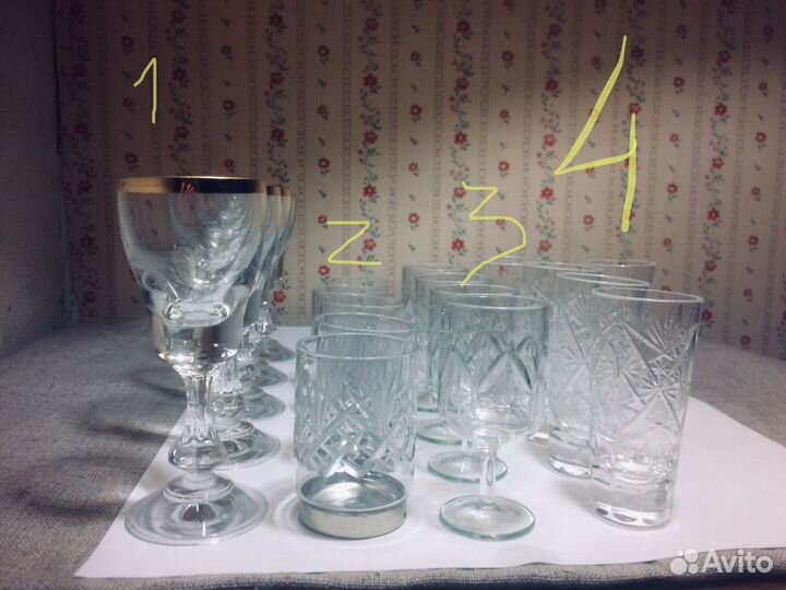 Рюмки и стаканы разные