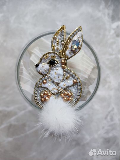 Броши ручной работы