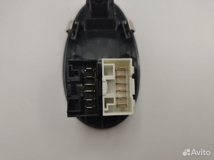 Блок управления стеклоподъемниками Iveco Daily 00