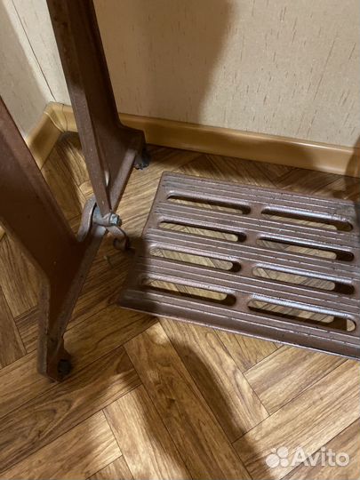 Швейная машина подольск ножная