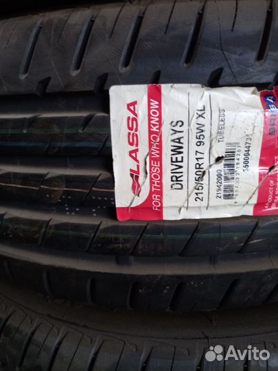 Lassa Driveways 215/50 R17 95W