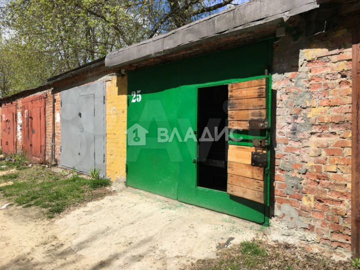 Гараж, 18 м²