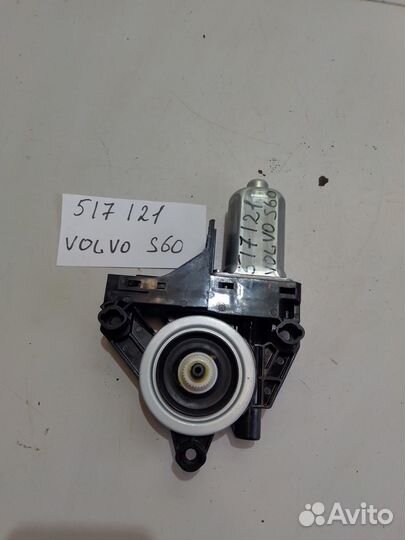 Моторчик стеклоподъемника передний правы