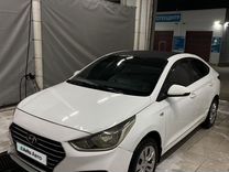 Hyundai Solaris 1.4 AT, 2018, 182 000 км, с пробегом, цена 1 200 000 руб.