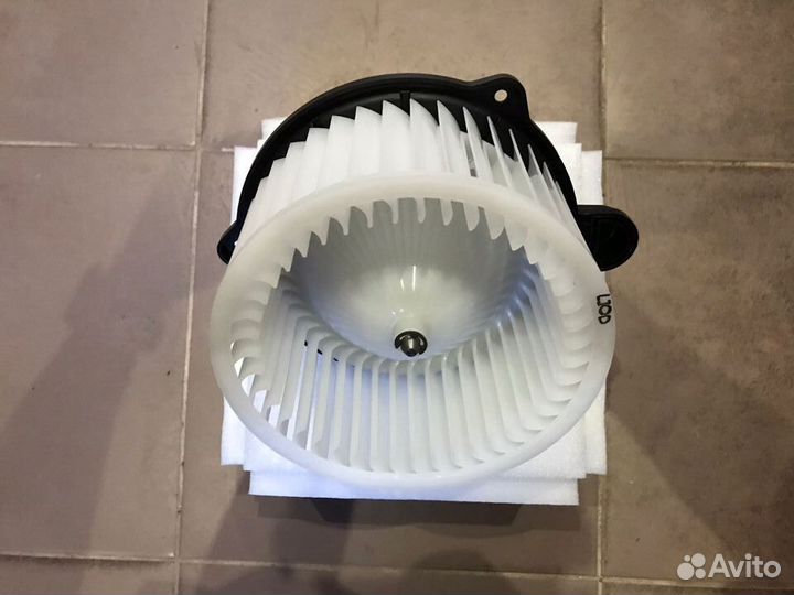 Вентилятор отопителя Hyundai SantaFe