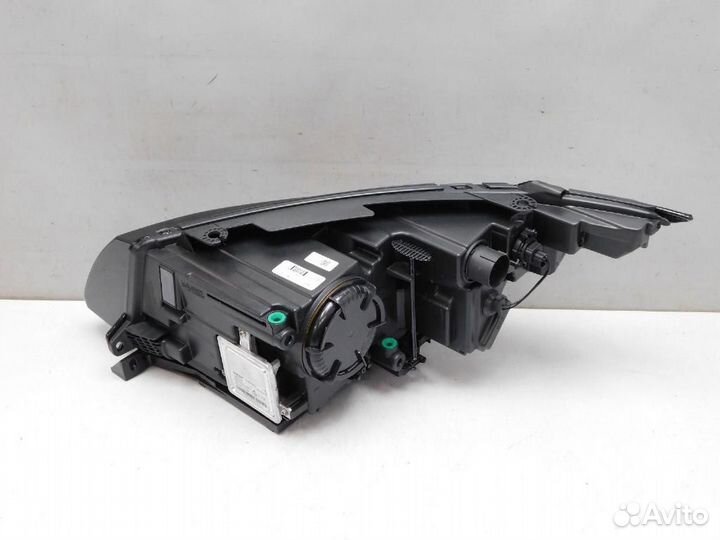 Фара правая Land Rover Range Rover Evoque