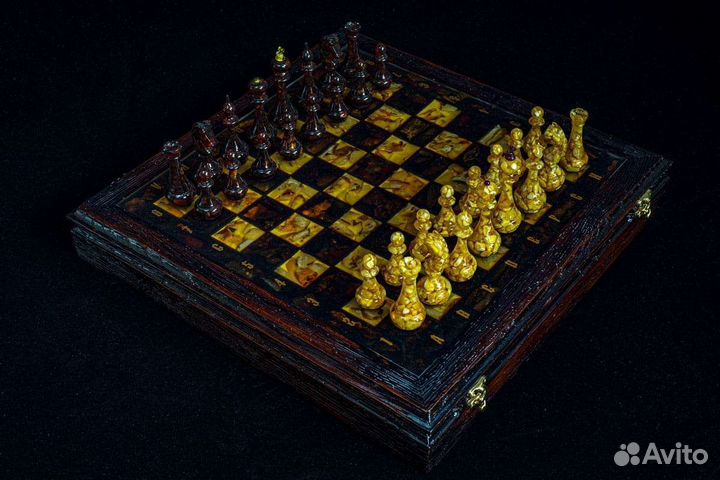 Шахматы янтарные арт.0000033