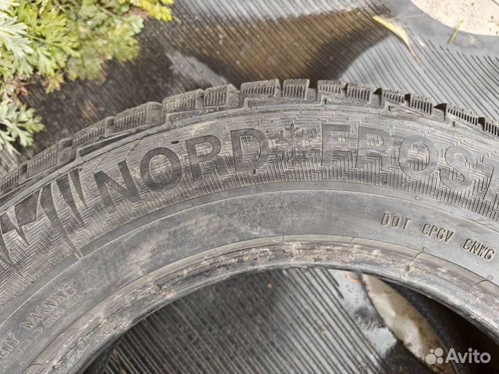 Nokian Tyres Hakkapeliitta R2 215/65 R16