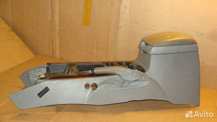 Центральная консоль серая Kia Sorento 2006г