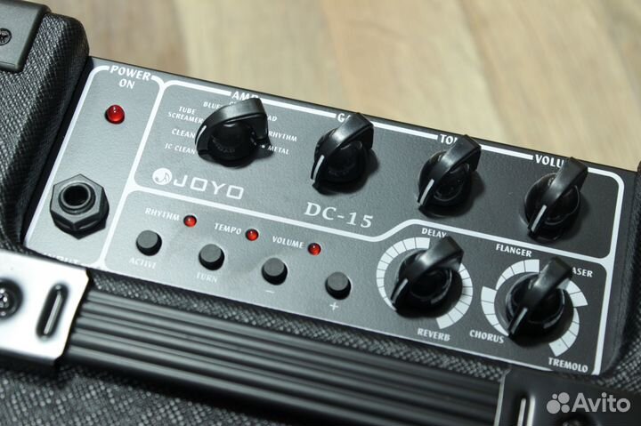 Гитарный с цифровыми эффектами, 15Вт Joyo