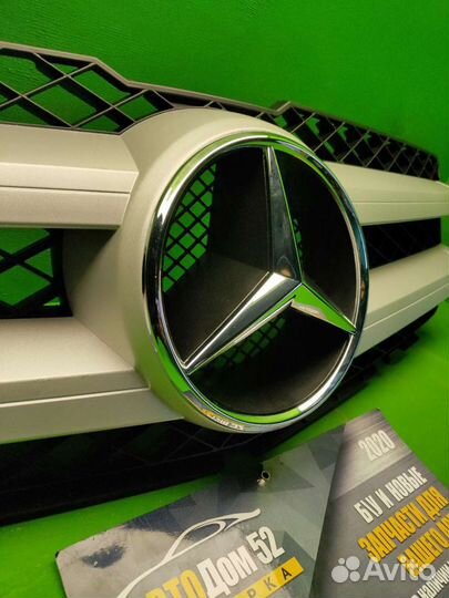 Решетка радиатора Mercedes 204 GLK дорестайлинг