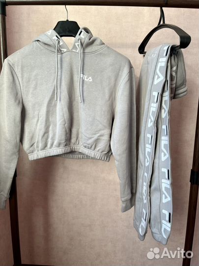 Новый спортивный костюм Fila женский S оригинал