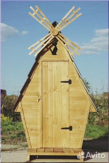 Дачный туалет с дельфином зой 345