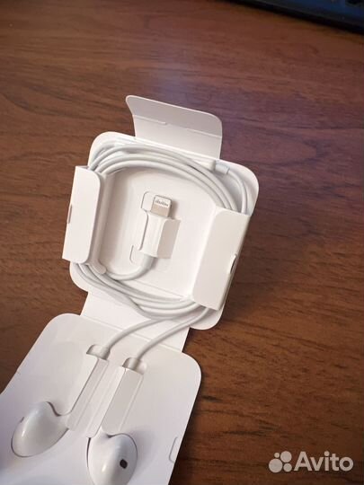 Наушники earpods lightning