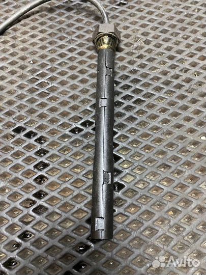 Датчик уровня масла DAF XF105 1388000