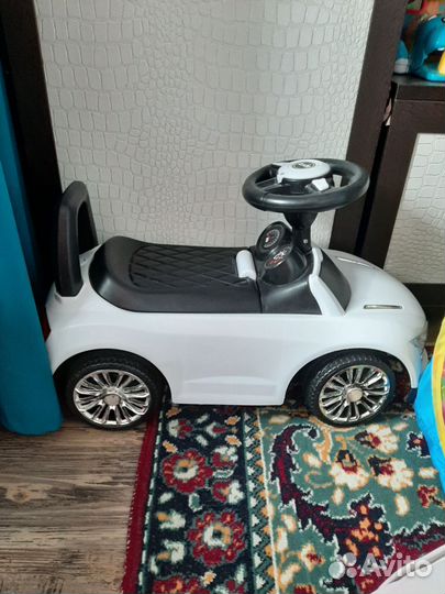 Детская машинка толокар