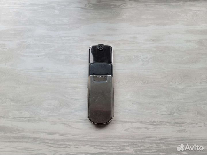 Телефон Nokia 8800