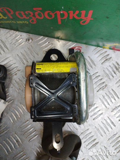 Ремень безопасности передний левый Mitsubishi