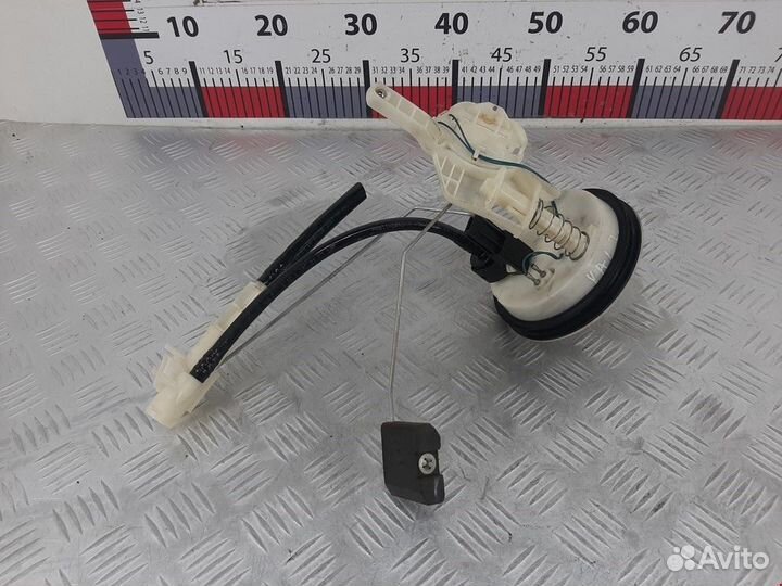 Датчик уровня топлива BMW 3 E46 2003 16116768788